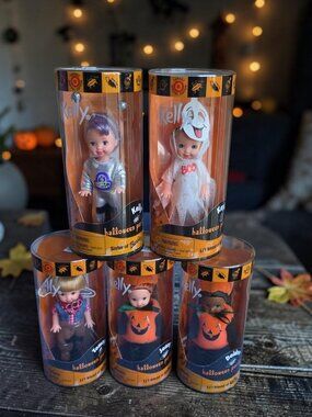 Kelly Halloween Party Set Of 5 Barbie